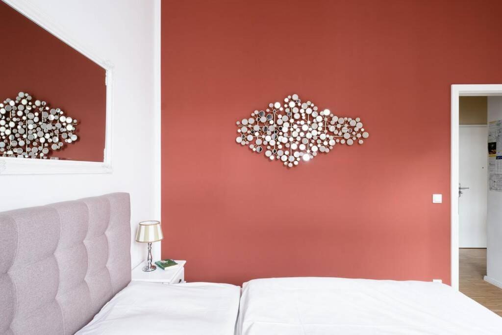 Sc 05 By Rockchair Apartments L Superhost Status L 2 Bedrooms Boxspringbeds Balcony Elevator - Cozy Family & Business Flair Welcomes You! Berlin Exterior foto